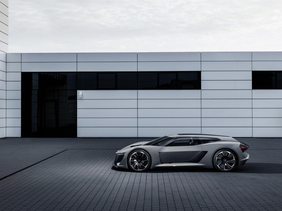 Audi PB 18 e-tron 2018 года  (фото 24 из 51)